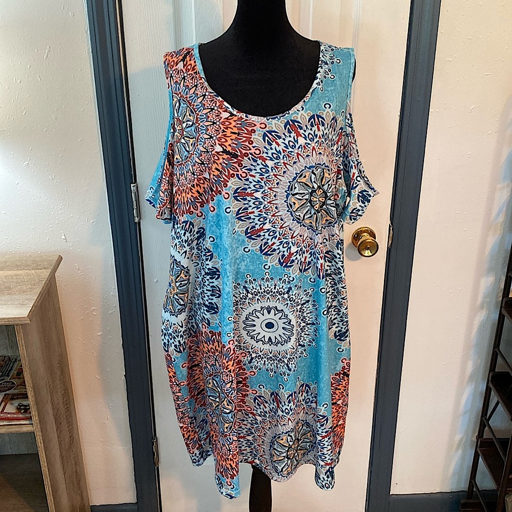TEMU - Bohemian Peek-a-Boo Shoulder Knee Length Dress - 3X - Great material!
